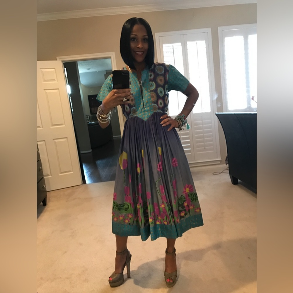 Spring dress - Picture 4 of 5